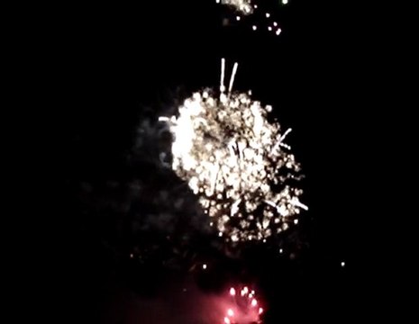 Aulnay-sous-Bois : Feu d'Artifice du 14 Juillet 2011 Music Bohemian Rhapsody by Queen