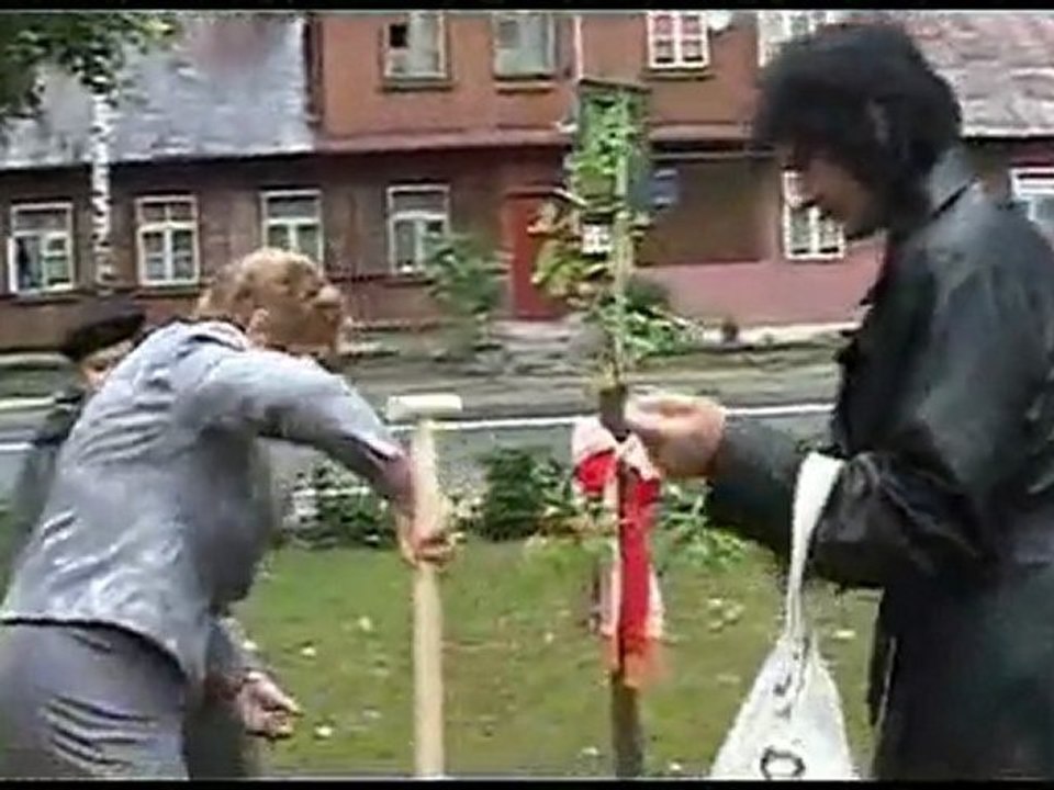 Posadzenie "Dębu Pamięci" w SP Nr 1 Ostrów Mazowiecka 2011