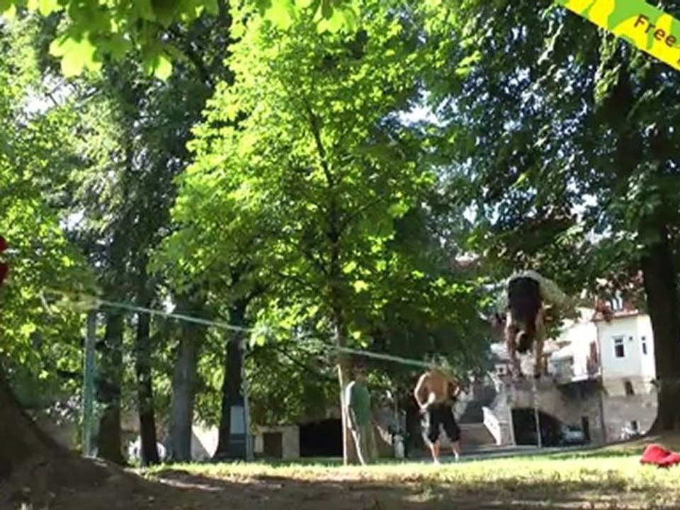 Extreme trickliner gambit for freewalker