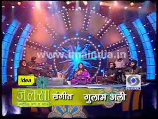 the voice dat attracts Kavita Krishnamurty