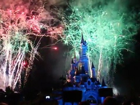 Disneyland Paris, feu d'artifice du 14 juillet 2011
