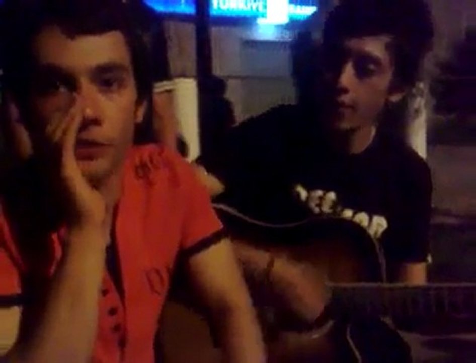 T-BeLa Feat Grup 3 ßoyut - Dağlar Dağlar [Canlı Klip] √