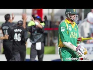 Cricket Video News - On This Day - 20th February - Gavaskar, Klusener, Akram - Cricket World TV