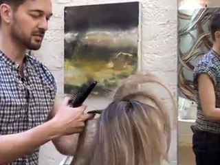 How To Tease Long Hair