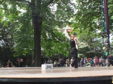 Ecole de Cirque de Geneve Scenes de Rue 2011 Mulhouse