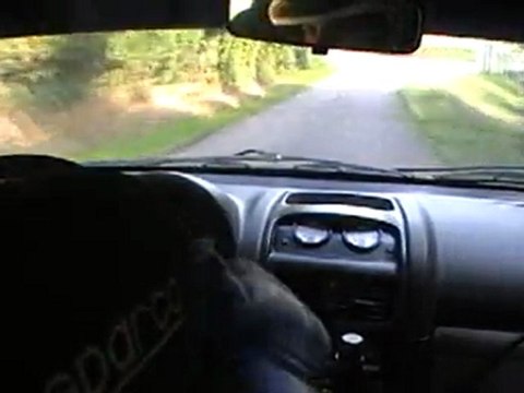 course de cote de la planquette 2011 en clio rs f2000