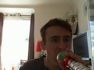 Wiwi égratigne "country grammar"