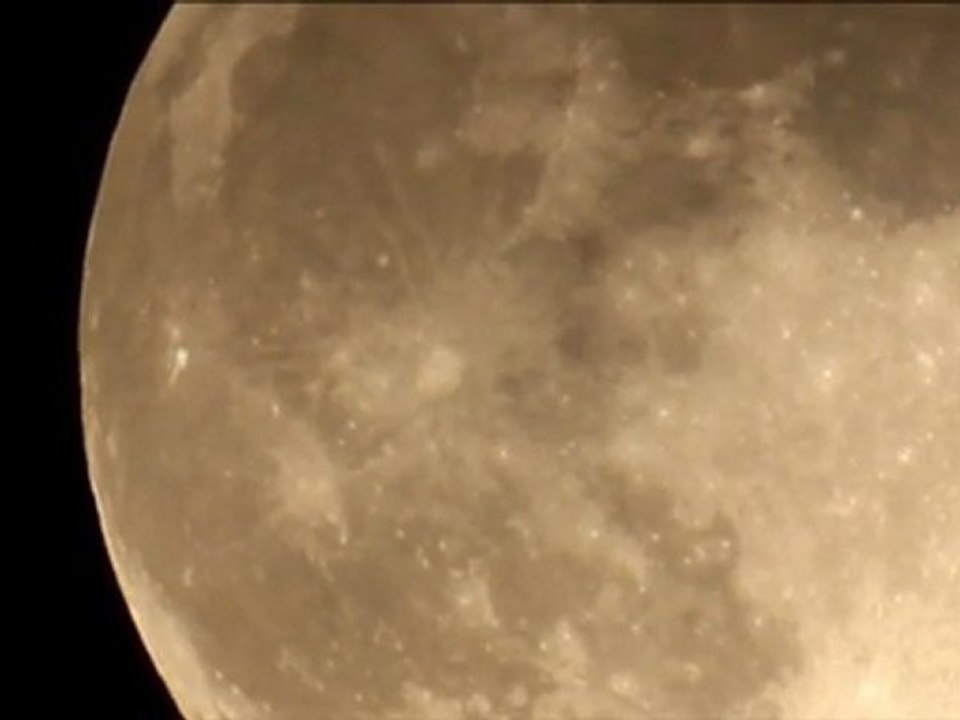 Lune à Toulouse Juillet 2011