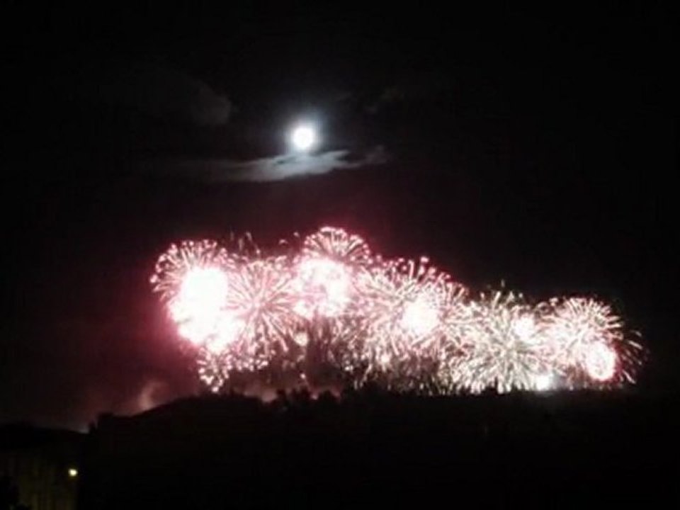 FEU D'ARTIFICE 2011 CARCASSONNE