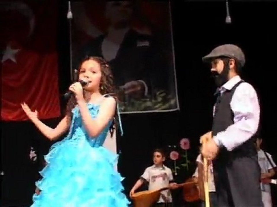 Bölüm 10 - Yılsonu Gecesi - Nuri Erbak İlköğretim Okulu