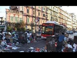 Napoli - Rifiuti, dalle altre Regioni solidarietà solo a parole