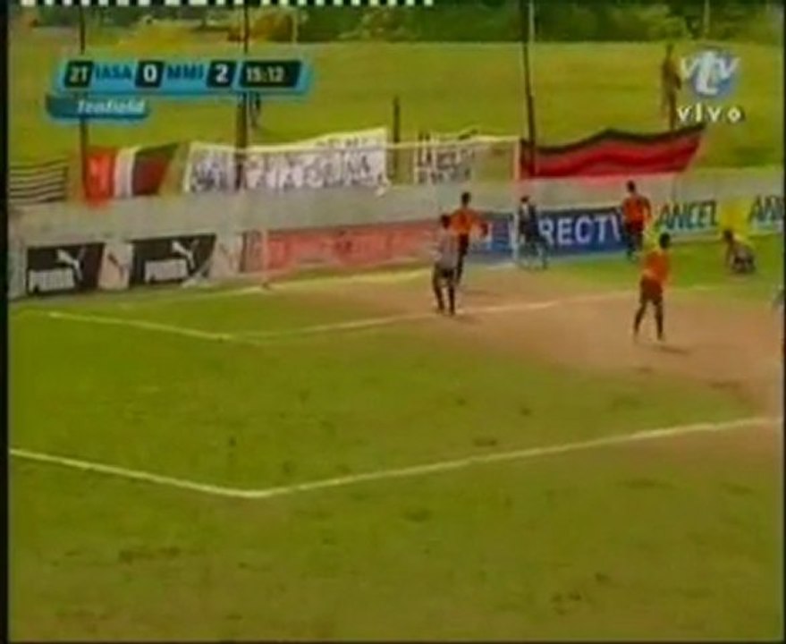 Alejo Saravia, Delantero, Media punta, parte 1