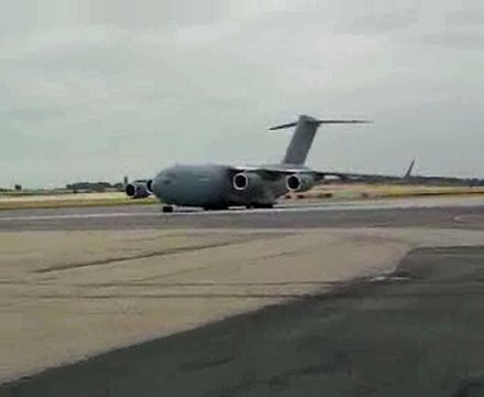 Boeing C-17 moteurs tournants 2