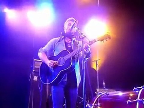 Kim Churchill - Smile As He Goes Home - à l'Impérial Festival d'Été Québec 2011 -