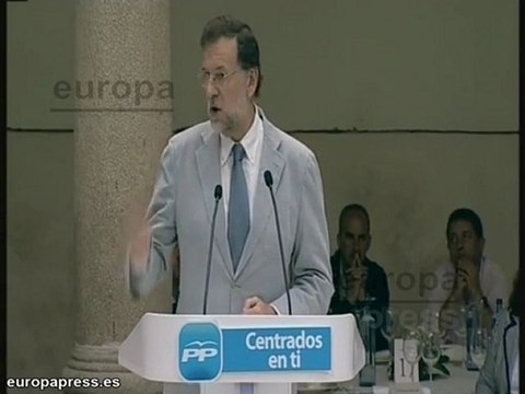 Rajoy acusa al Gobierno de estropear España