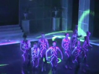 Paquebot Queen Victoria - Spectacle "Victoriana" le 29 juin 2011