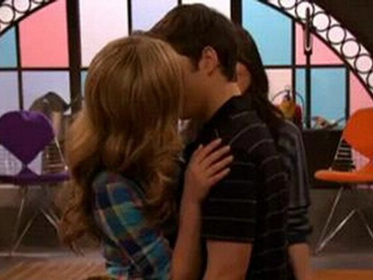 iCarly Season 5 episode 1 iDate Sam and Freddie