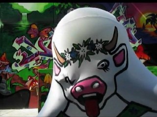 Sculpture Vivante -- GENTIANE