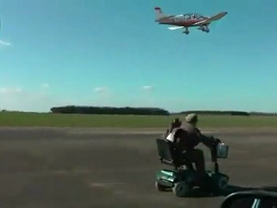 Vs. Flugzeug. Roller