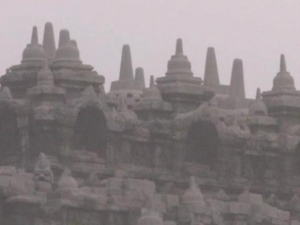 Volcanic Ash Threatens Indonesian Buddhist Temple