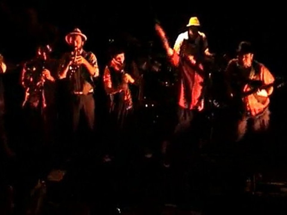 Les Gars Dans L'Coin - "Le Poivrot" Concert aux 3 Baudets