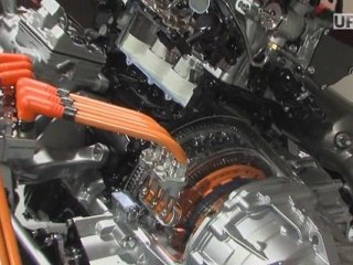 UP24.TV Weltpremiere des Audi Q5 Hybrid Quattro (DE)