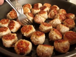 Turkey Cocktail Meatballs with Orange Cranberry Glaze - ...