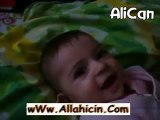 ALLAH(C.c) Diyen Bebek - ((( wWw.Allahicin.Com )))