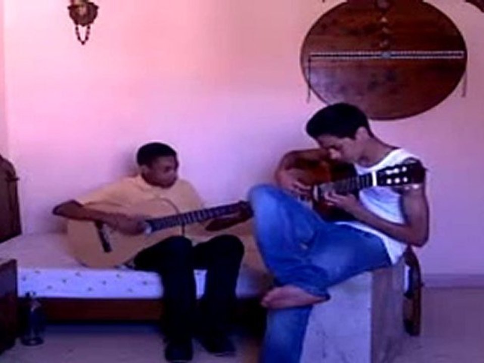 Rumba Entre dos aguas par abdelilah et tawfiq