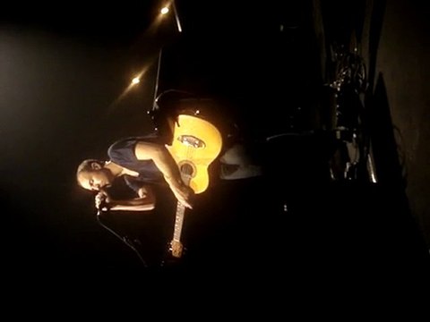 Calogero chante Tien an Men, ludres le 11 novembre 2010