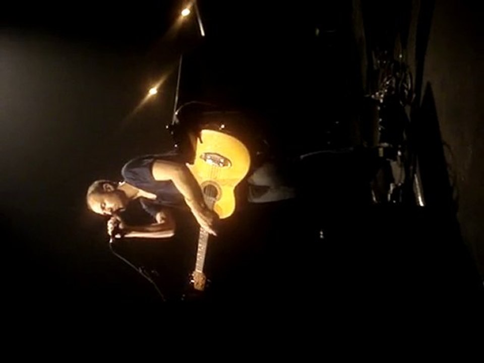 Calogero chante Tien an Men, ludres le 11 novembre 2010