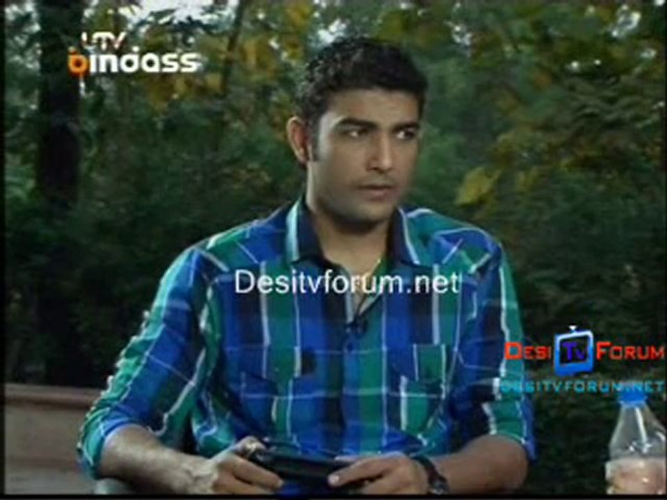 Emotional Atyachar - 13th Nov 2010 - Pt4