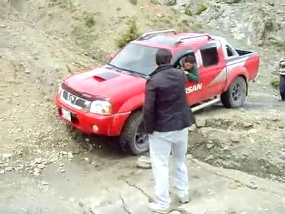 off road nissan skystar rally raid