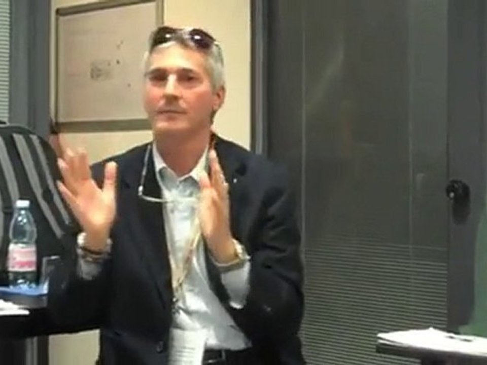 Alex Kornfeind - 2.0, social network, agenzie viaggi