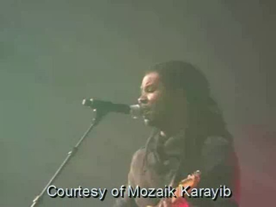 Paris Karayib - Tabou Combo au Zenith (06/11/2010 - Part 1)
