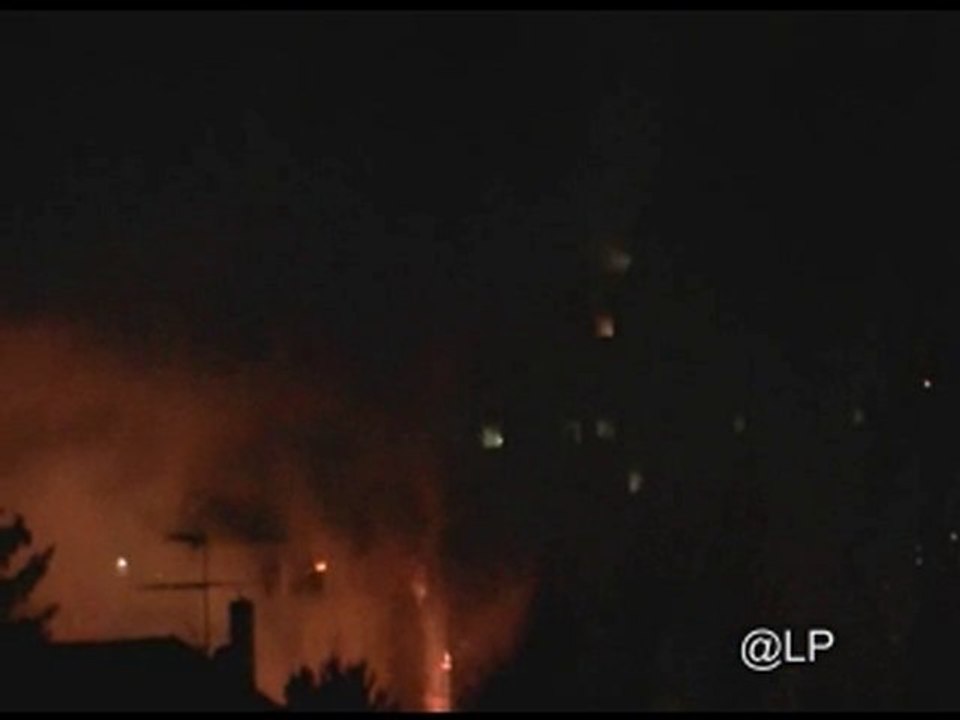 Incendie  foyer adoma Dijon 14 Nov 2010