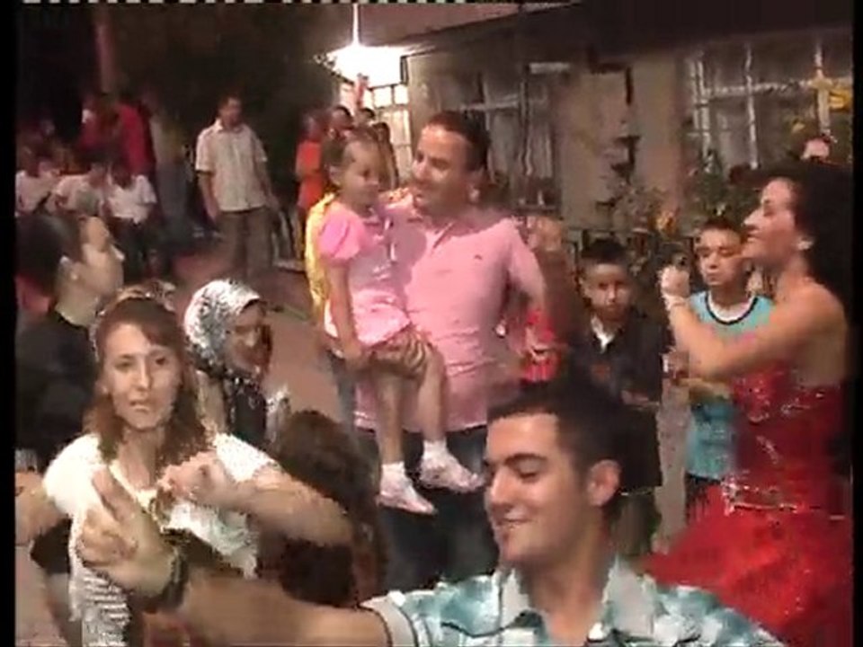 Grup EzGi -10,07,2010 YENİBAGLAR KINA-1