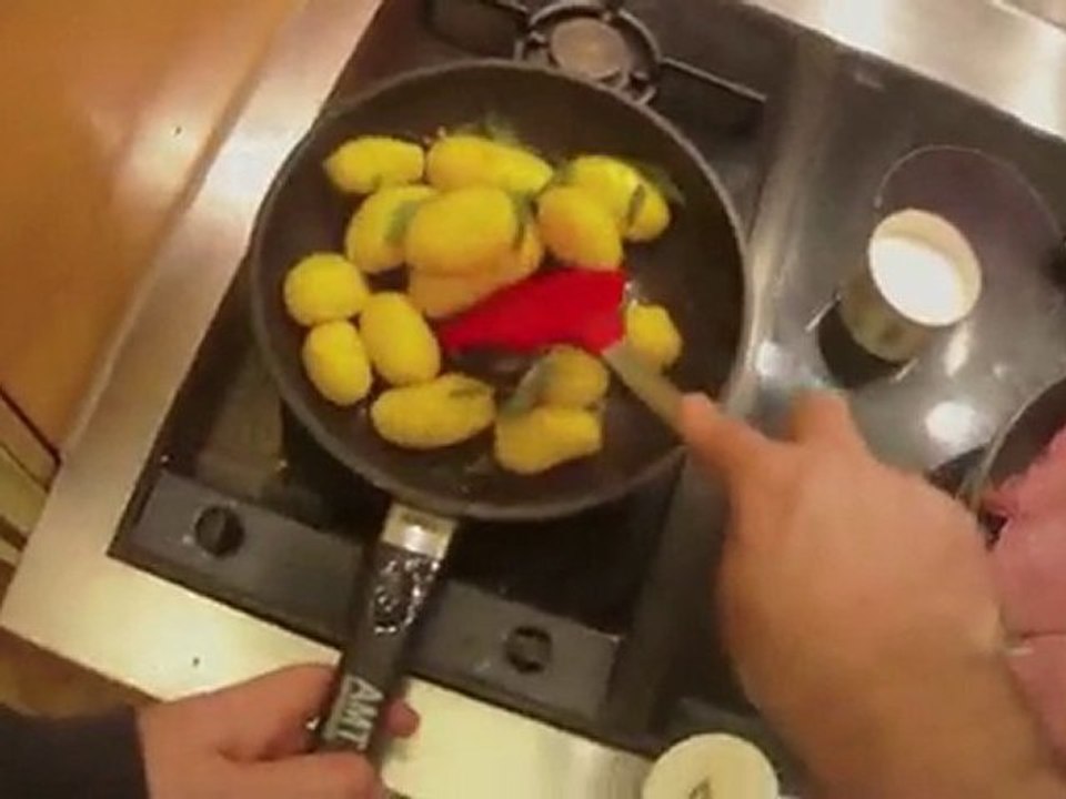 Kalbsschnitzel mit Salbei Kartoffel