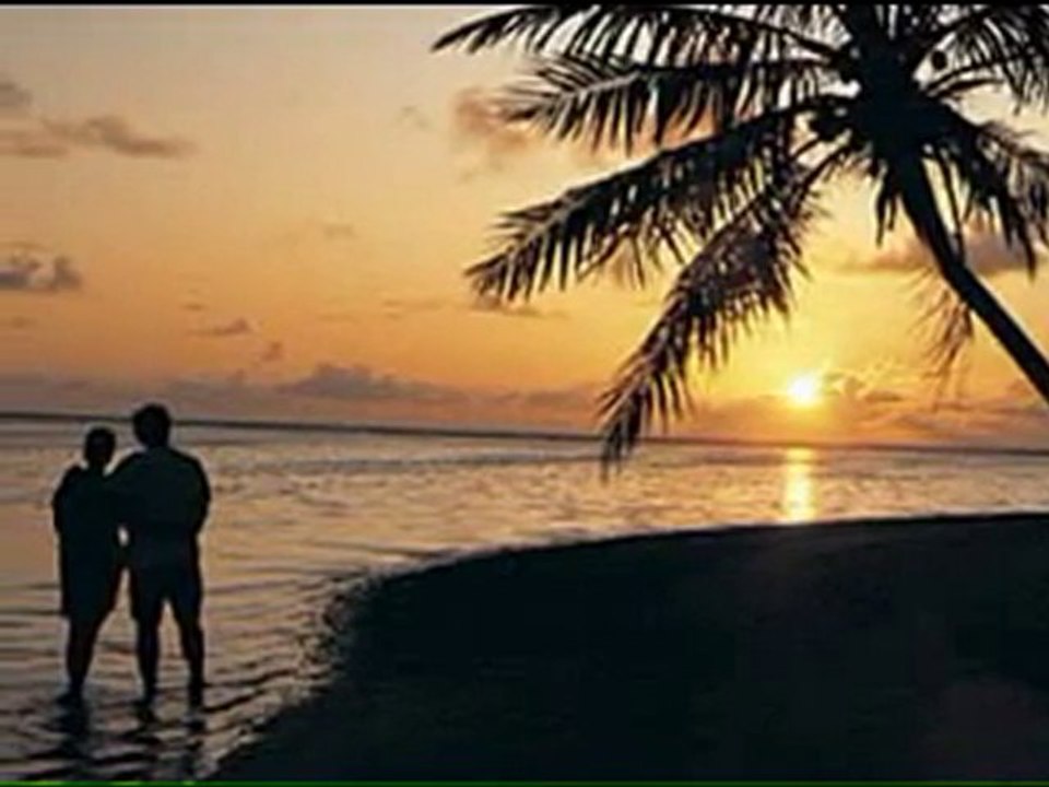 "A ship bound for `New Zealand": Pacific Island leaving song