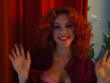 1er message de Lucie (Anaïs Delva) - Dracula, le spectacle