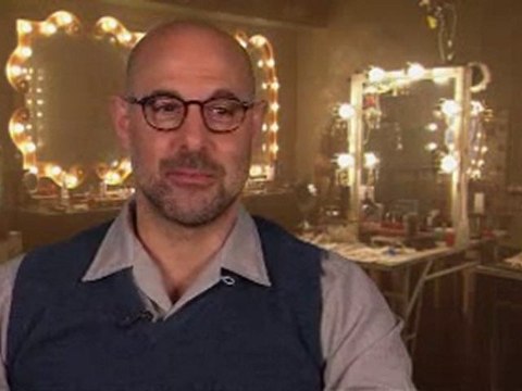 Burlesque - Stanley Tucci parle de Tess et de Cher