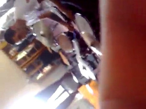 Cansel Elçin - Gönülçelen dizi seti resitali (14 Kasım 2010)