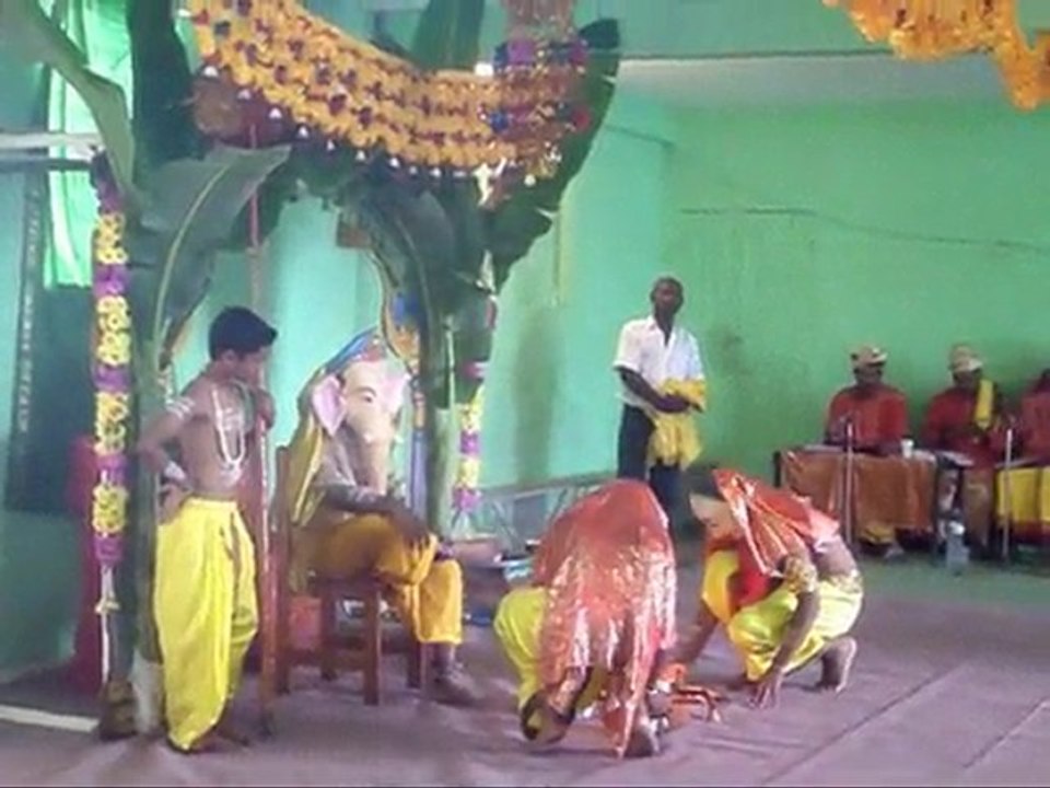 Narlegon - Temple Portail Saint-Leu Part 1  by pcsprod974...