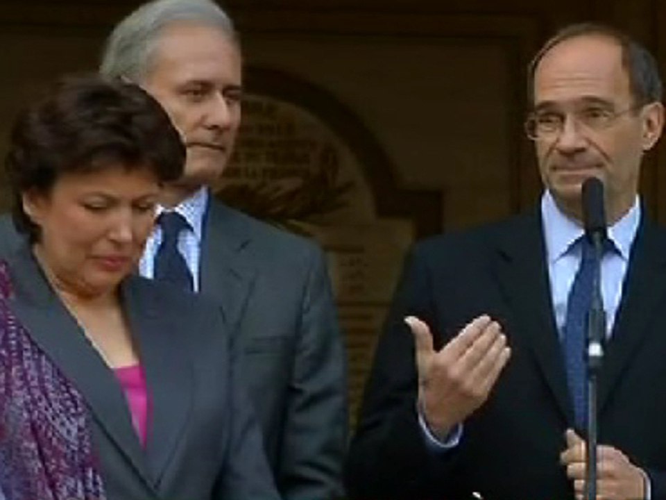 Passation Woerth-Bachelot: que d'émotion...