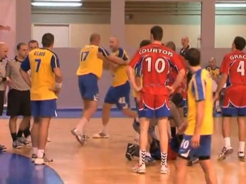Handball Pro D2 : Pontault Combault - Vernon (26 à 28)