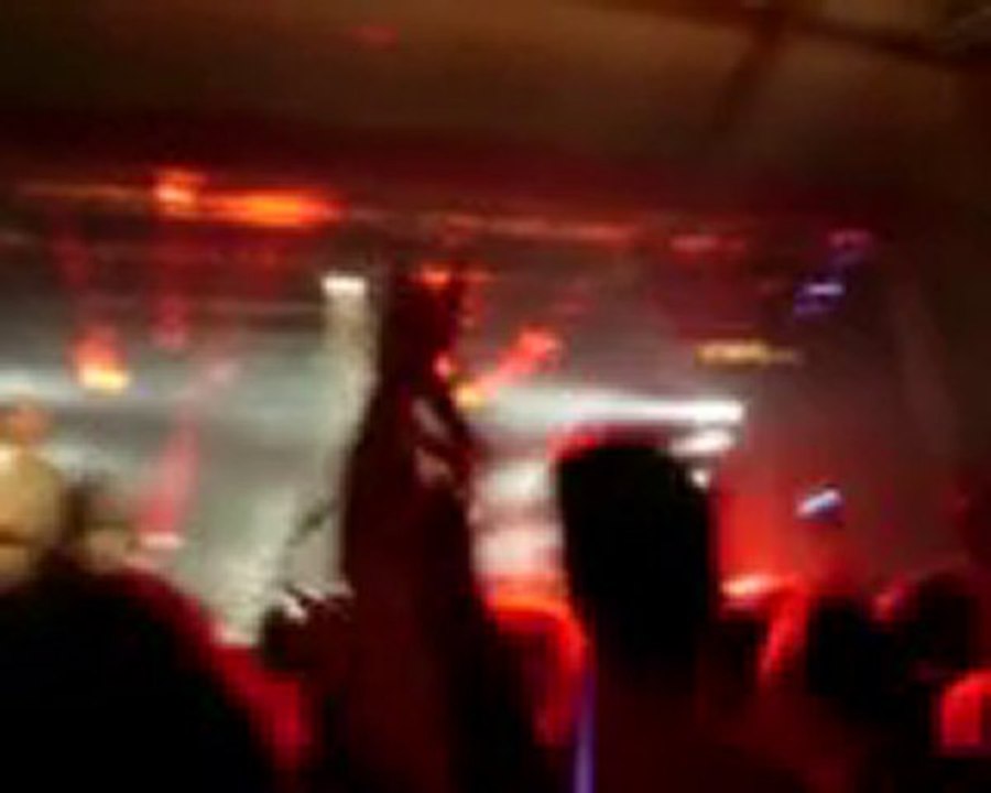 DUB INCORPORATION Murderer - Concert ( petit extrait )