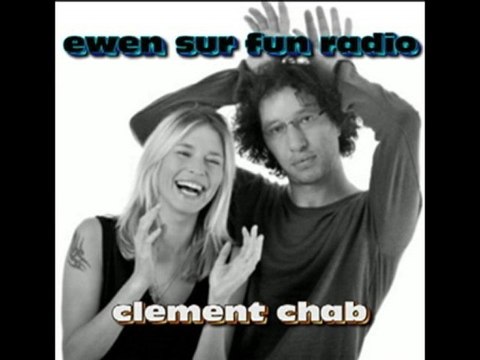 ewen chante avec rené la taupe sur fun radio