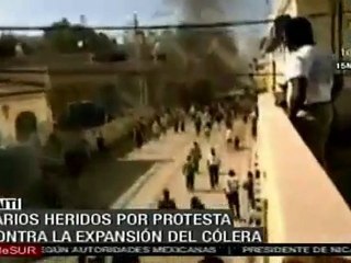 Haitianos van presos por protestar contra ONU y gobierno por