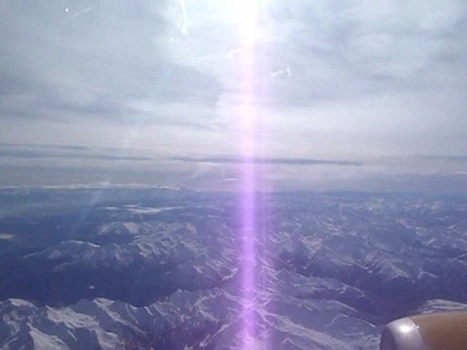Otro vídeo de nubes desde el avión, para hacerme el ...