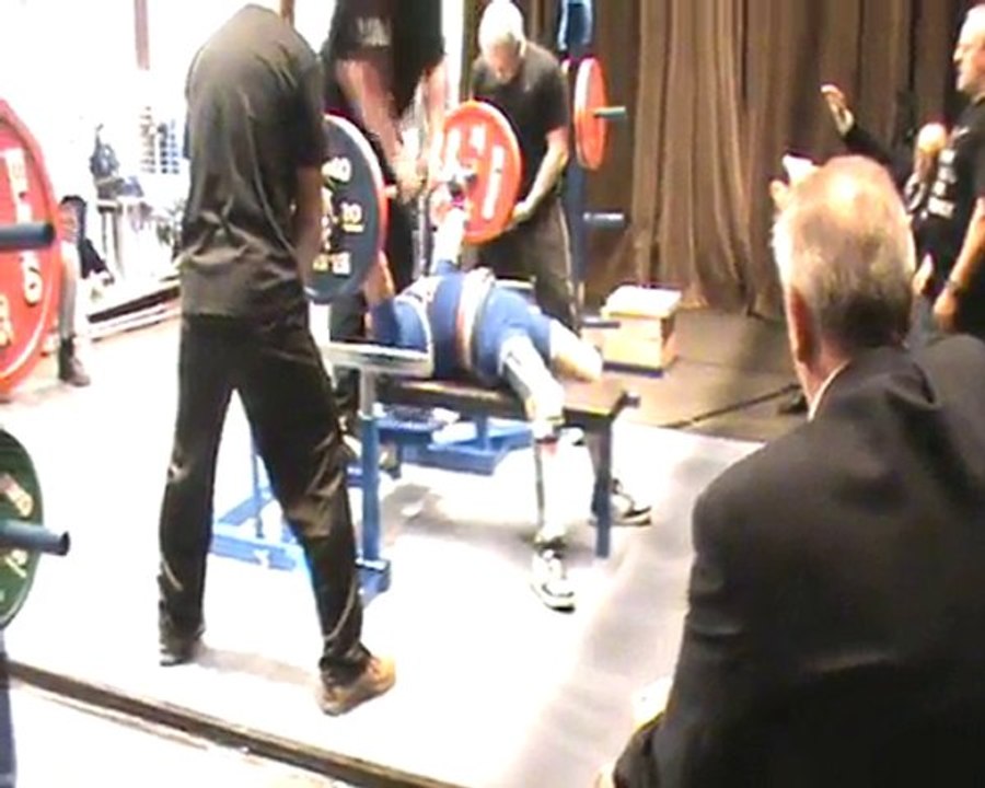 Claude a 171 kg